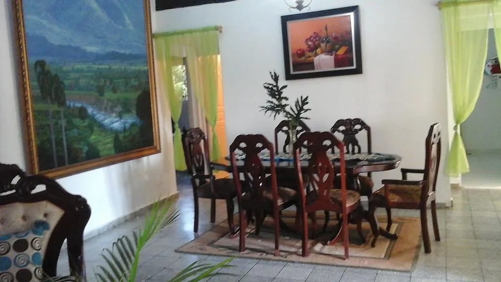Chalet Mi Tia Yesy Villa Jarabacoa